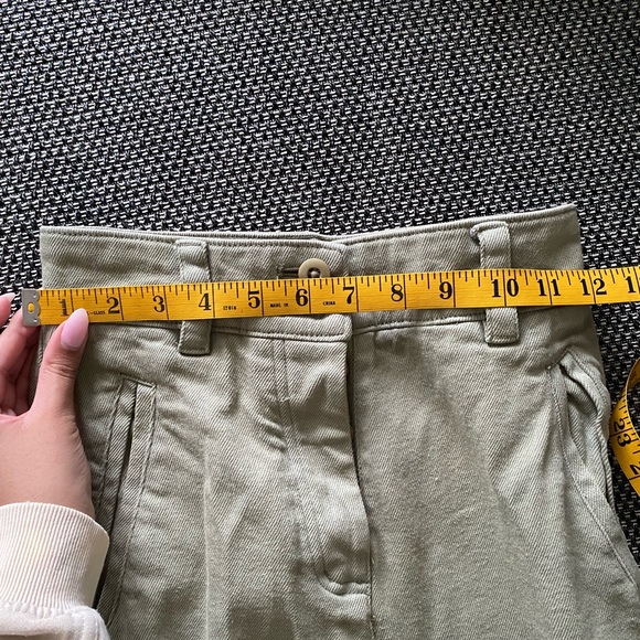 ARITZIA CARGO PANTS - Picture 11 of 11